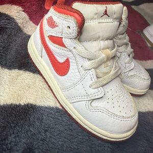 Nike Kids White and Orange Sneakers